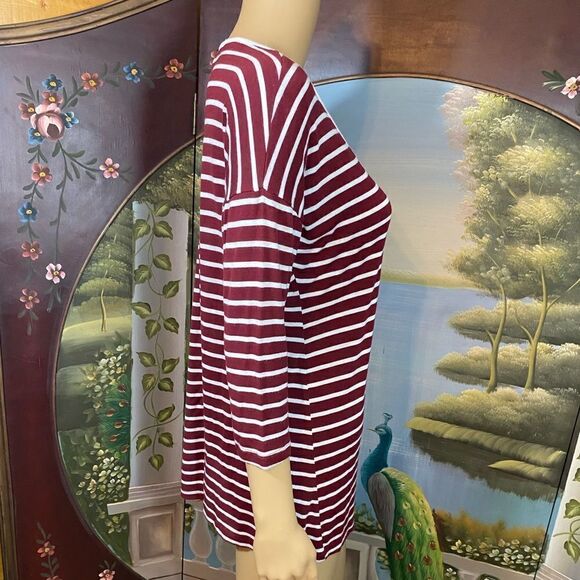 Free Faith Burgundy with White Stripes Size Small SUPER SOFT - Picture 3 of 5